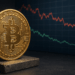 ثبات تاریخی بیت‌کوین در برابر بازار سهام؛ فروریختن نظم بازارها تحت تاثیر تعرفه‌ها
