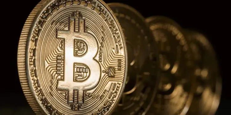 قیمت بیت کوین در مرز حساس؛ برگشت به ۹۰٬۰۰۰ دلار یا سقوط به زیر ۸۰ هزار؟