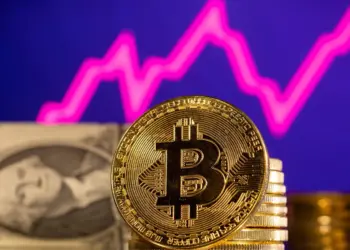 پیش‌بینی صعود بیت‌کوین تا ۱۳۵ هزار دلار / روند صعودی همچنان پابرجاست