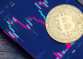 بیت‌کوین در مسیر ۴۰۰ هزار دلار؟ / تحلیل جدید از جو مک‌کان
