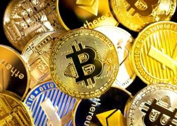 Bitcoin Could Go ‘Bananas’ If Price Closes Above This Level, Top Analyst Says