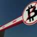 فروش ۲۴۱ هزار بیت‌کوین توسط هولدرها؛ احتمال سقوط به ۹۵ هزار دلار