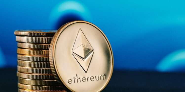 پیش‌بینی قیمت اتریوم ۲۰۲۵: هدف پایان سال ۴,۳۰۰ دلار
