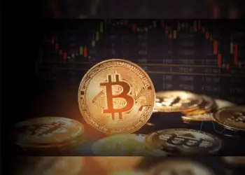توقف رالی صعودی بیت‌کوین تا بازپس‌گیری سطح ۱۱۷ هزار دلار
