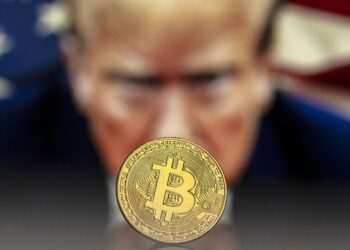 ذخیره بیت‌کوین تنها راه‌حل واقعی برای بدهی ملی آمریکاست