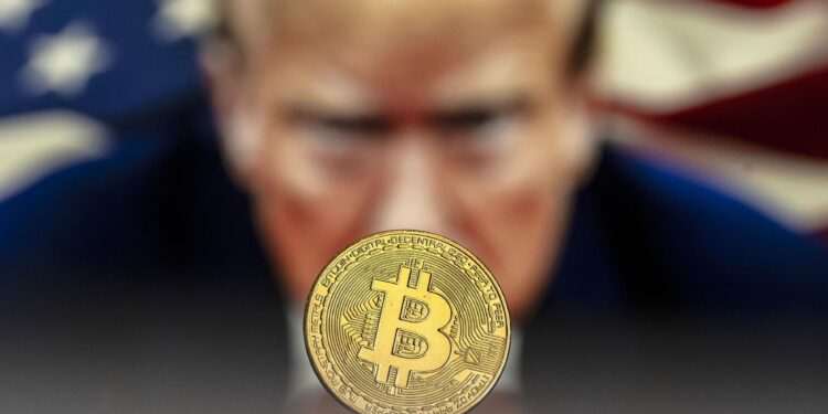 ذخیره بیتکوین تنها راهحل واقعی برای بدهی ملی آمریکاست